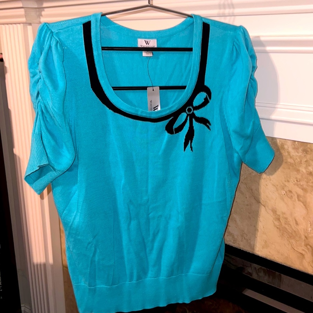 Vibrant turquoise Worthington short sleeve sweater